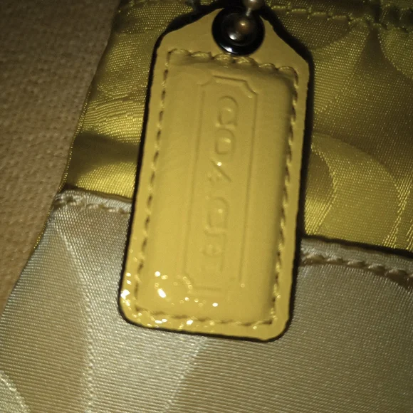 NWT COACH GETAWAY SIGNATURE NYLON FILE CROSSBODY IN SV/KHAKI/CITRINE - Picture 11 of 14